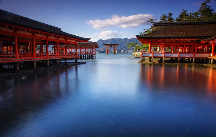 厳島神社