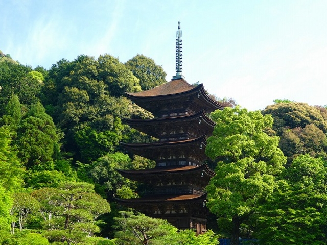 瑠璃光寺五重塔