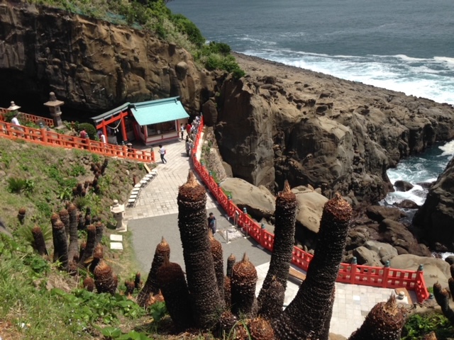 みやざき高山観光バスがお勧めする観光スポット-鵜戸神宮